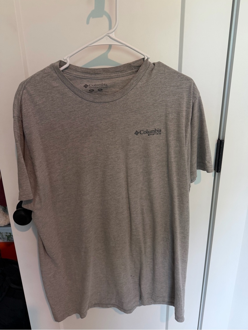 Columbia Men's Short-Sleeve Heather Gray Performance Tee